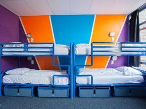 The Flying Pig Downtown Youth Hostel