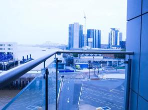 Thout Seaview Luxury Apartment