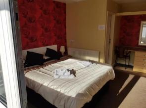 Old Stagecoach stables rooms only