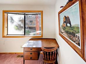 4BR South Lake Tahoe Multi Level House by RedAwning