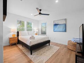 Casa Que Canta by Avantstay Private Pool, Firepit & Walkable East Austin Gem