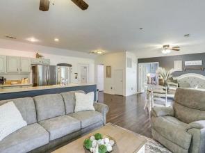 Lakefront Horseshoe Bend Home w/ Boat Dock!