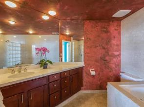 Puu Poa 309 2 Bedroom Condo by Redawning