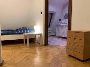 Fantastic 5 Bedroom Duplex in the Old Town