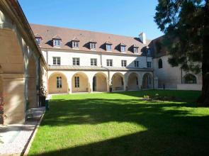 Appart'hôtel Odalys City - Dijon Centre Les Cordeliers