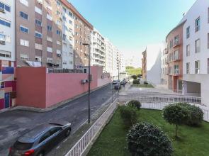 Laranjeiras Deluxe by Homing