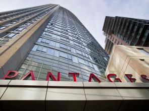 Pantages Hotel Downtown Toronto