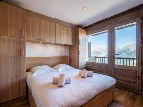 ITAUBA - Luxury ski in ski out apartment with sauna