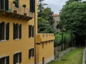 Queen Verona Luxury Apartment