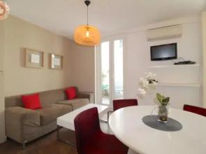 Cannes Croisette ALC 48 J. Jaurès 2