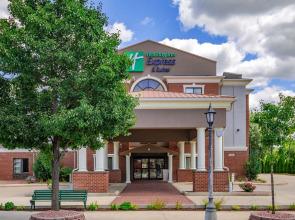 Holiday Inn Express Hotel & Suites South Bend by IHG