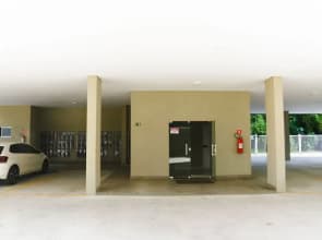 Apto c rea Gourmet a 300m da Praia das Toninhas