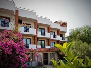 Parva Port Otel