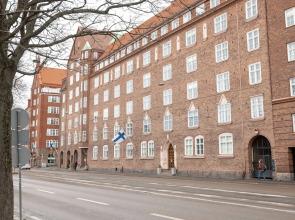 2ndhomes Bright 125m2 4BR Center Apt