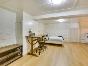 Convenient Downtown Studio in Kansas City!