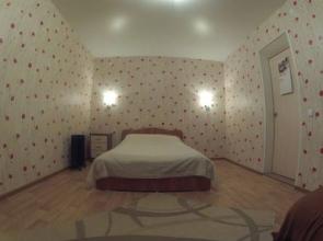 Apartment Komsomolskiy 36