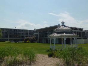 Illinois Beach Hotel & Conference Center, BW Premier Collection