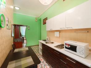 LeonRooms Ekaterinenskaya 18