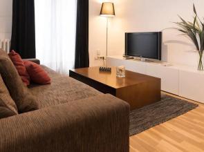 Bonito apartamento cerca de la Plaza Mayor (C/Segovia 10)