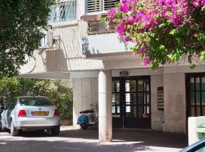 Sea N' Rent - Rupin Street