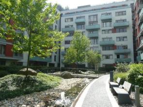 River Apartment with parking