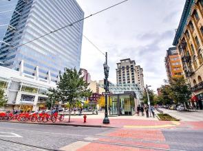 Furnished Suites in the Heart of Downtown Portland Apartments