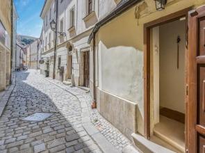 NEW Design & High Standard Apt from 16th Century in Old Town