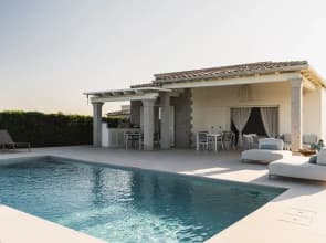 Villa Blue Sphere with Pool by Wonderful Italy