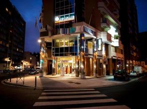 At Home Appart'Hotel