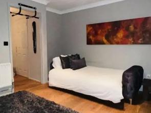 Sanctuary Place in the Heart of London