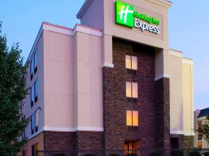 Holiday Inn Express Raleigh Durham Airport by IHG