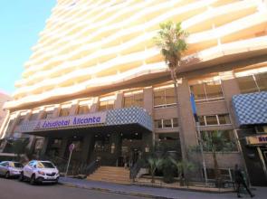 Estudio CasaTuris en planta 18 en pleno centro de Alicante A106