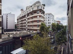 Superb Apartment at the Gateway to Paris