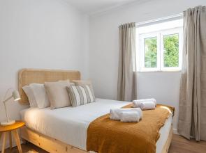 Trendy T.M Apartament by the River