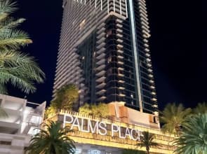 Palms Place Vacation Suites Collection