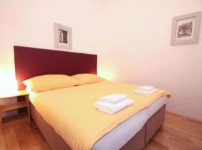 Old Town Apartment Spalena