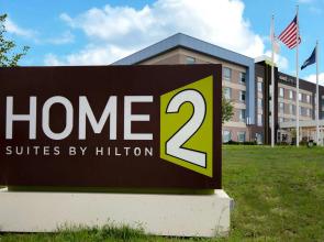 Home2 Suites By Hilton Grand Rapids Airport