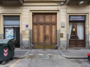 Central Charming Attic