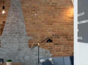 CASSEL LOFTS - Stilvolles Loft im Grünen mit Balkon nahe VW-Werk