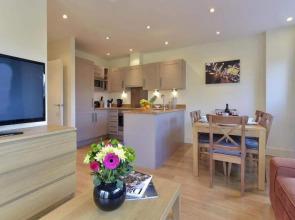 London Bridge Apartments