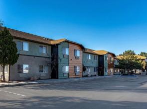 Quality Inn & Suites West