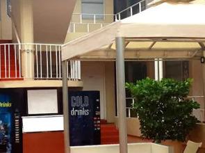 Santa Barbara Hostel