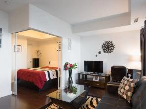 Ice condo yorkstreet