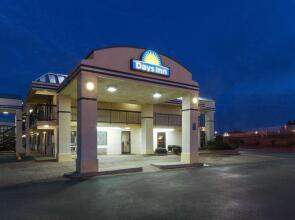 Days Inn West