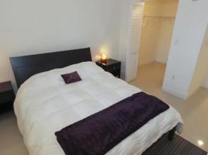 One Broadway by VacationDistrict