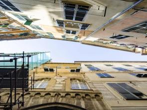 JOIVY Stylish Open-Plan Flat In Historic Centre