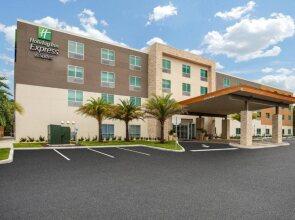 Holiday Inn Express & Suites Deland South by IHG