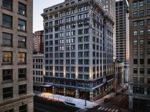 AC Hotel by Marriott Kansas City Downtown