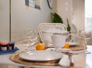 Me and Mrs Jones Suite Jacuzzi Hypercentre