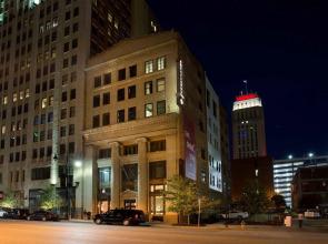 Ambassador Hotel Kansas City, Autograph Collection
